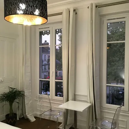 Anna's Apartment *